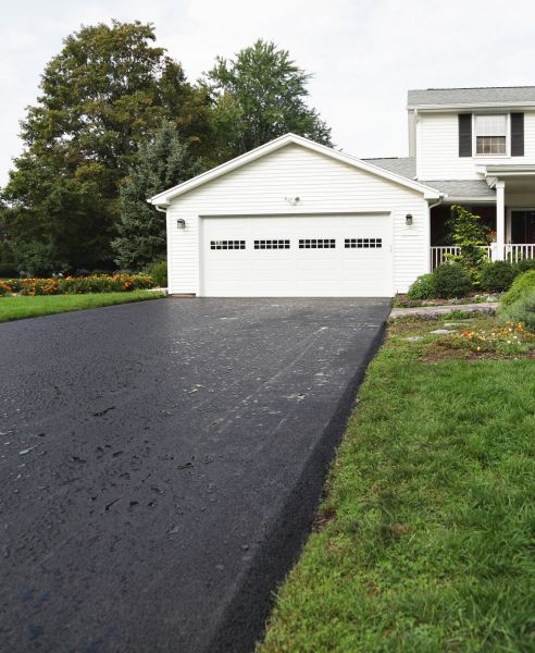 Cost of Blacktop Driveway Paving in Morgantown